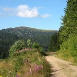 'auf Dem Burstel' 아파트 *
